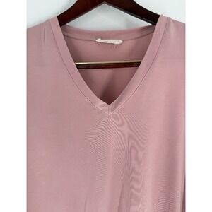 Lush V-Neck Short Sleeve Regular Everyday‎ Comfort Pullover Top Rose Ten Size S